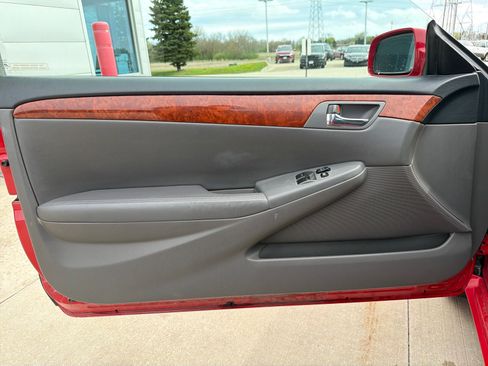 Used 2006 Toyota Solara SLE image 10