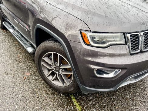 Used 2021 Jeep Grand Cherokee Limited w/ Premium Lighting Group image 2