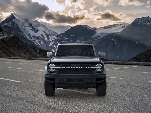 New 2024 Ford Bronco Outer Banks AWD/4WD image 6