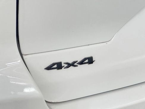 Certified 2023 Jeep Grand Cherokee Altitude image 16