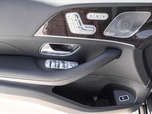 New 2026 Mercedes-Benz GLS 450 4MATIC image 11