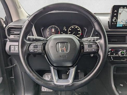 Certified 2025 Honda Pilot Touring image 17