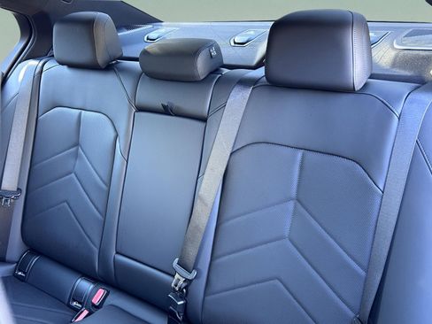 New 2026 BMW 540i xDrive image 26