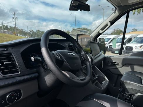 New 2026 Ford Transit 250 148 Medium Roof w/ Load Area Protection Package image 45