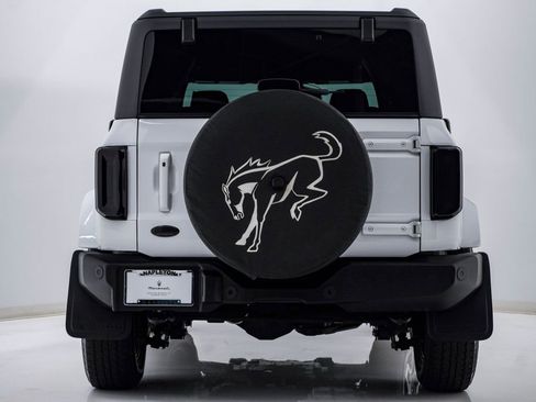 Used 2023 Ford Bronco Outer Banks AWD/4WD image 8