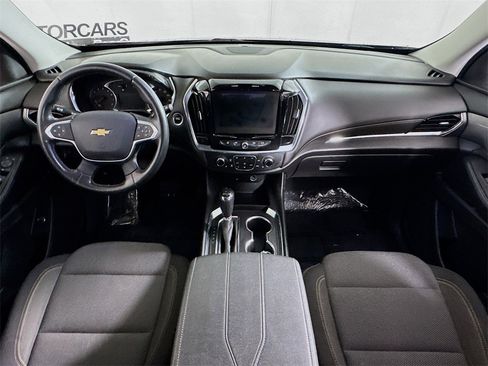 Used 2020 Chevrolet Traverse LT image 28