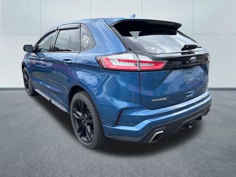 Used 2019 Ford Edge ST w/ Equipment Group 401A AWD/4WD image 2