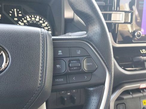 New 2026 Toyota Tundra SR5 AWD/4WD image 22