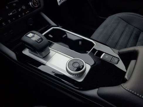 New 2026 Mitsubishi Outlander Trail Edition image 19