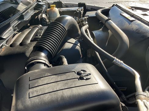 Used 2016 RAM 1500 Laramie w/ Convenience Group image 50