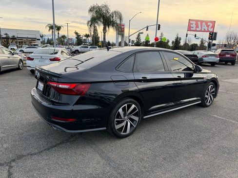 Used 2021 Volkswagen Jetta GLI image 6
