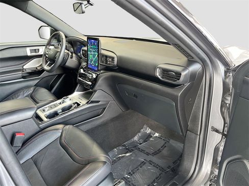 Used 2024 Ford Explorer ST w/ Equipment Group 401A image 31