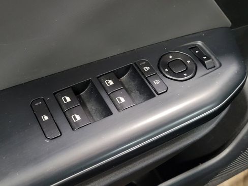 Used 2025 Kia K4 FWD image 27