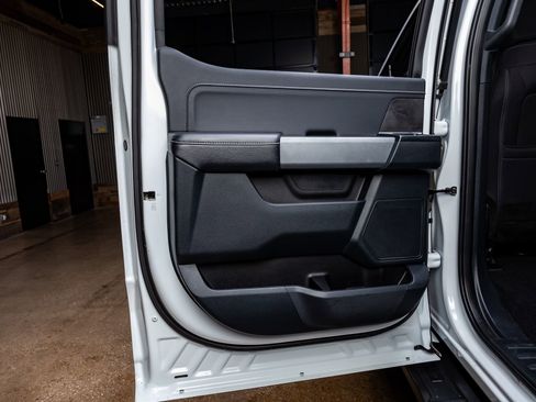 Used 2025 Ford F150 XLT w/ Equipment Group 302A MID image 35