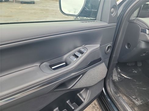 New 2026 Lincoln Navigator L Reserve w/ Jet Appearance Package image 12