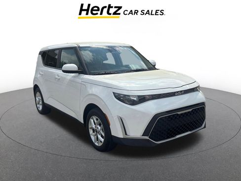 Used 2025 Kia Soul LX w/ LX Technology Package image 1