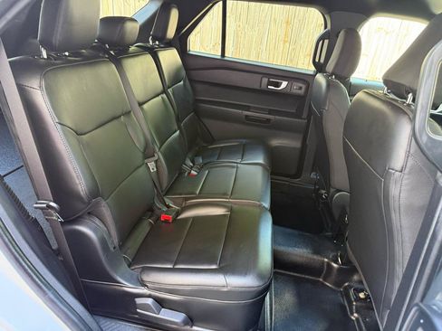 Used 2022 Ford Explorer 4WD Police Interceptor image 29