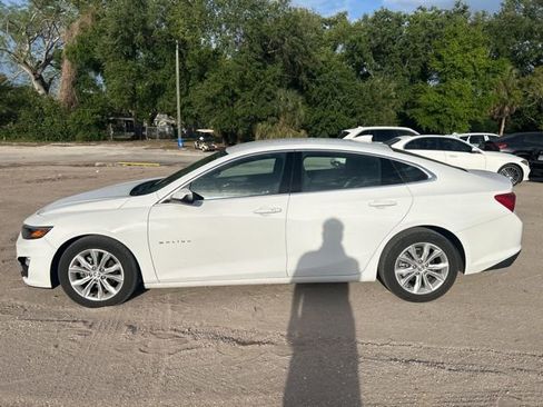 Used 2025 Chevrolet Malibu LT image 14