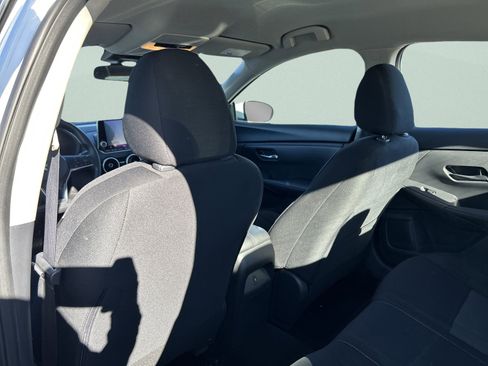 Used 2024 Nissan Sentra SV image 25