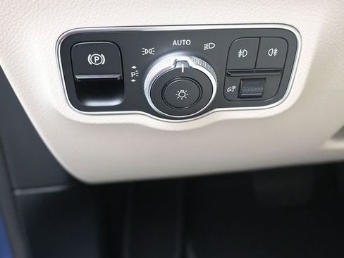 New 2025 Mercedes-Benz GLA 250 image 21