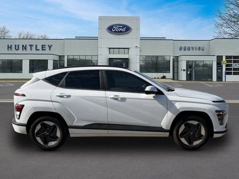 Used 2024 Hyundai Kona SEL FWD image 5