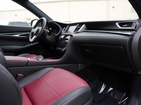 Certified 2025 INFINITI QX50 Sport w/ Cargo Package image 23