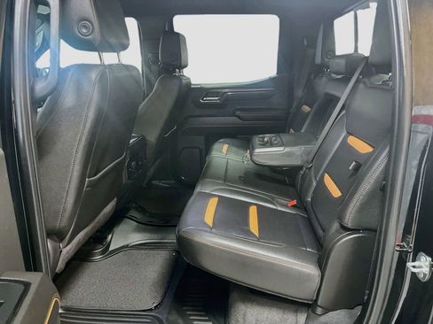 Used 2024 GMC Sierra 1500 AT4 w/ Technology Package image 25