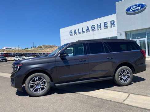 New 2025 Ford Expedition Max Active image 28