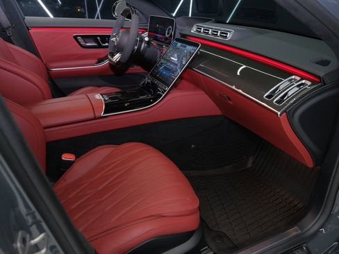 Used 2024 Mercedes-Benz S 63 AMG S image 59