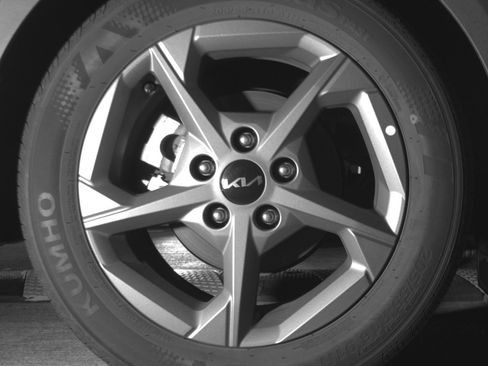 Used 2025 Kia K4 LXS image 15