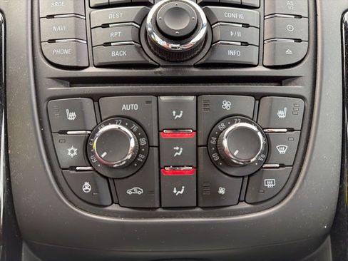 Used 2016 Buick Cascada Premium image 17