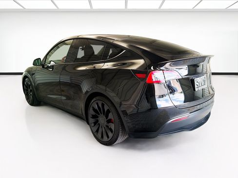 Used 2021 Tesla Model Y Performance AWD/4WD image 6