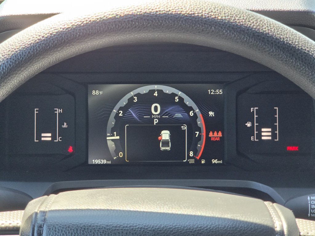Used 2025 Toyota Tacoma SR RWD image 15
