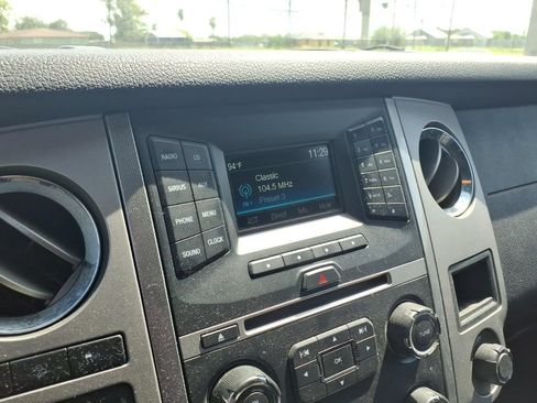 Used 2017 Ford Expedition XLT AWD/4WD image 16