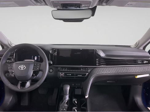 New 2026 Toyota Camry XLE image 3