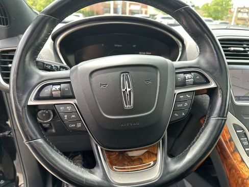 Used 2020 Lincoln Nautilus Reserve w/ Equipment Group 201A AWD/4WD image 13