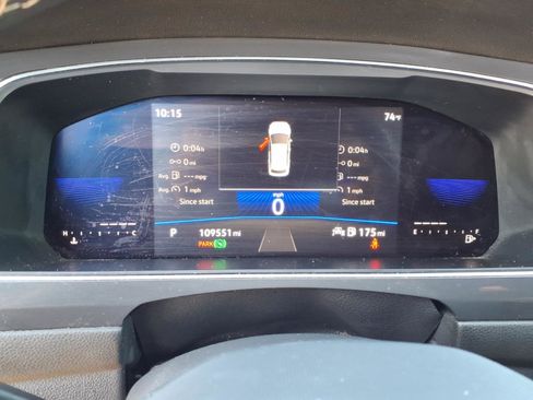 Used 2023 Volkswagen Tiguan SE FWD image 8