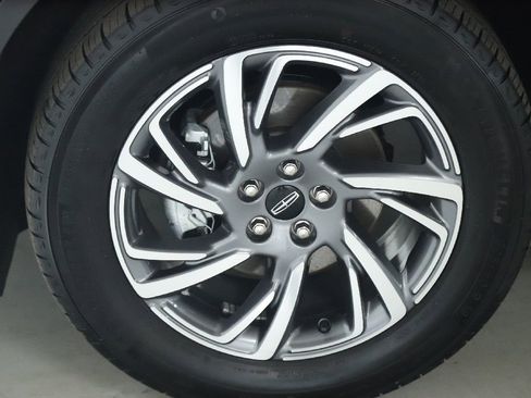 Used 2023 Lincoln Corsair FWD w/ Equipment Group 101A image 34