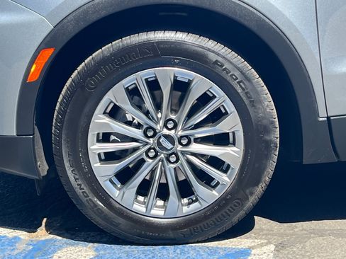 Certified 2025 Cadillac XT4 Premium Luxury FWD image 26