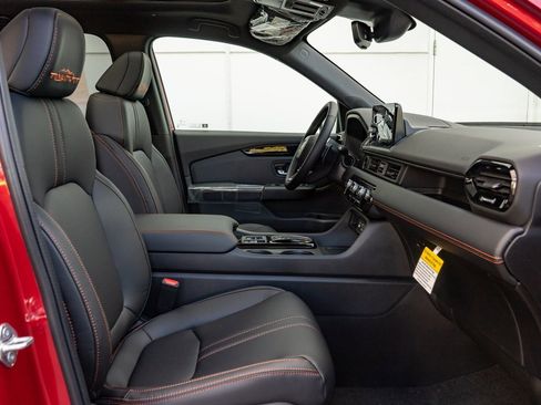 New 2025 Honda Pilot TrailSport image 18