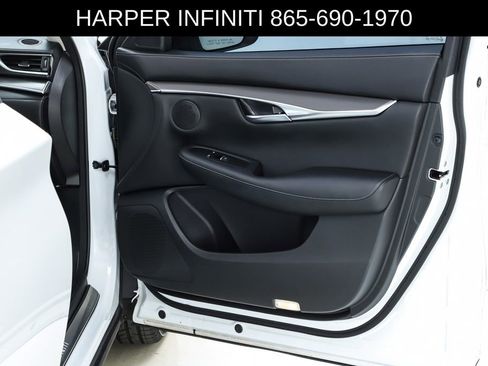 Used 2023 INFINITI QX50 Luxe FWD image 32
