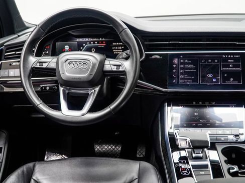 Used 2025 Audi Q7 3.0T Premium Plus AWD/4WD image 17