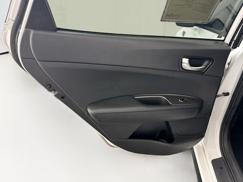 Used 2019 Kia Optima S FWD image 26
