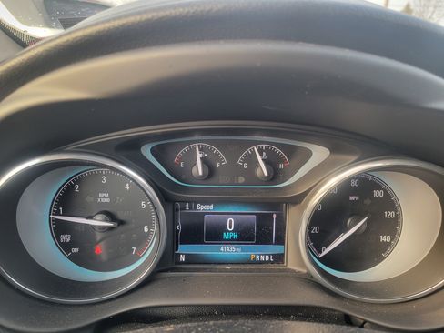 Used 2017 Buick Envision Essence image 11