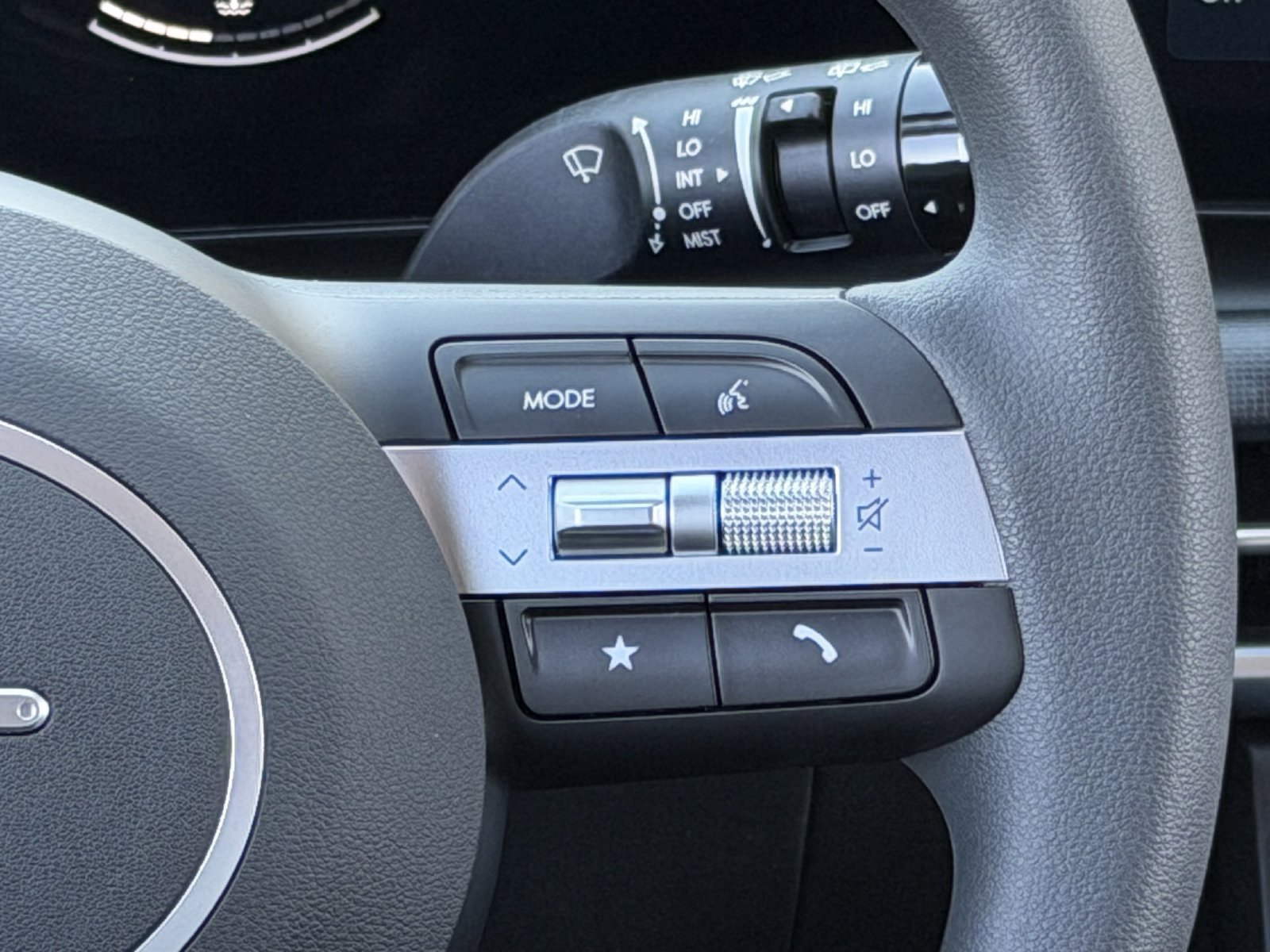 Certified 2026 Hyundai Tucson SE FWD image 16