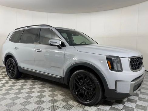 Used 2023 Kia Telluride EX X-Line image 10