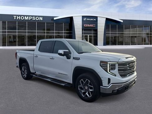 Used 2024 GMC Sierra 1500 SLT w/ SLT Premium Package image 1