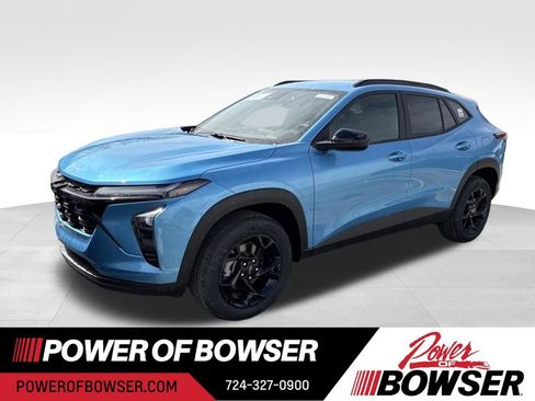 New 2026 Chevrolet Trax LT w/ Midnight Edition FWD image 1