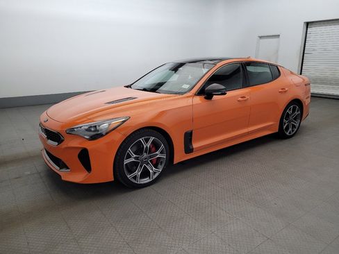 Used 2019 Kia Stinger GTS image 2