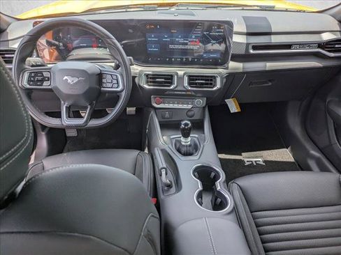 New 2026 Ford Mustang GT Premium w/ GT Performance Package RWD image 17